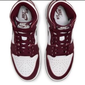 Nike Kids Air Jordan 1 Retro High OG Bordeaux GS Basketball Shoes (4.5)